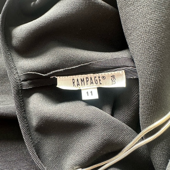 Vintage Women’s Rampage Black Form Fitting Dress Y2K Silver Chain Straps Sz 11 - Picture 14 of 14